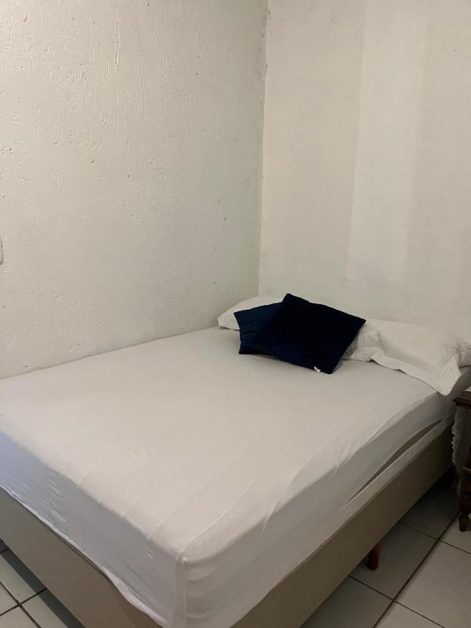 Pousada E Hostel Girassol Имбитуба Экстерьер фото